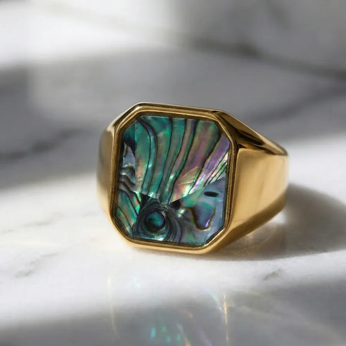 Anillo-Adonis-gold-contexto.jpg