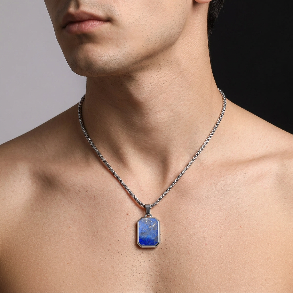Collar-Atlas-dark-blue-modelo.jpg