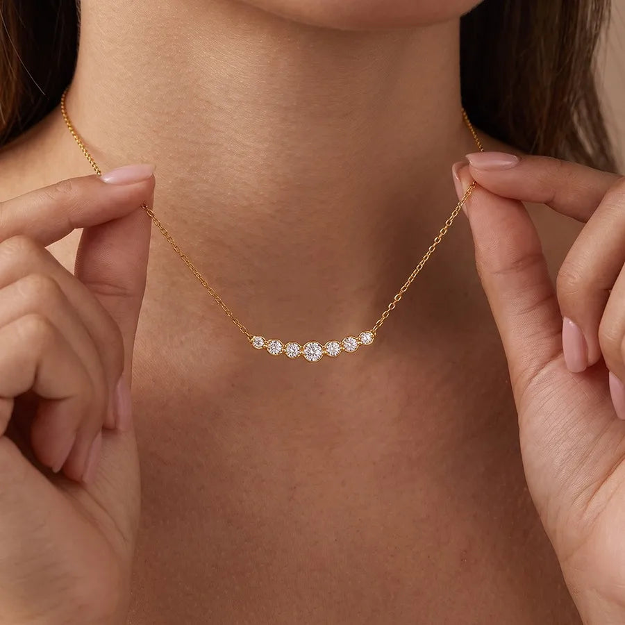 Collar-Ersa-dorado-modelo.jpg
