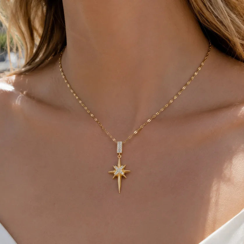 Collar-Tala-gold-modelo.jpg