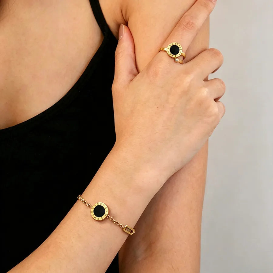 conjunto-Melinoe-color-modelo.jpg