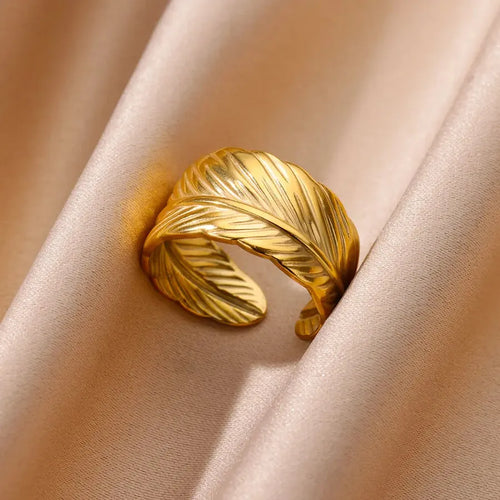 anillo-aella-dorado-detalle.jpg