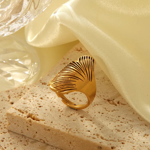 anillo-ginko-dorado-detalle.jpg