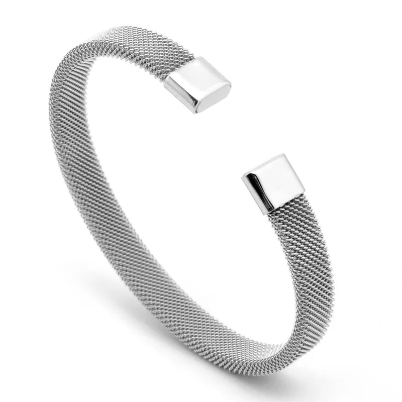 brazalete_telar_silver_nyra_en_foto_a_detalle.jpg