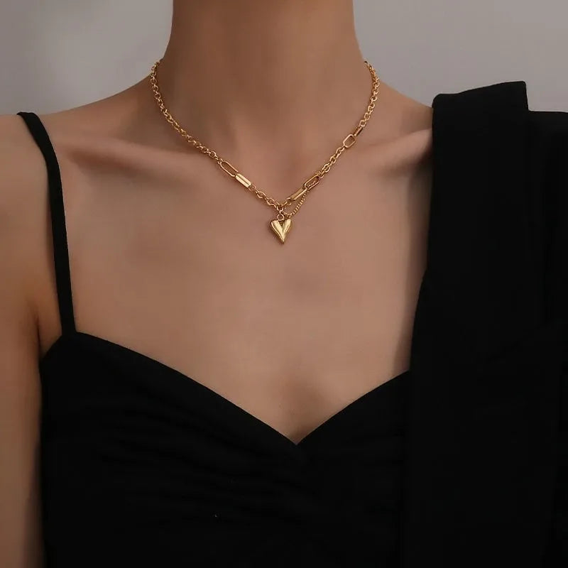 collar-cardea-usada-encuello-demodelo.jpg
