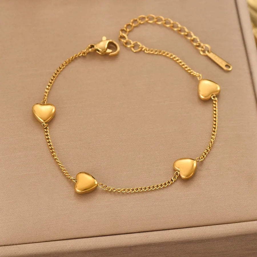 pulsera-aglaia-dorada-enexhibicion.jpg