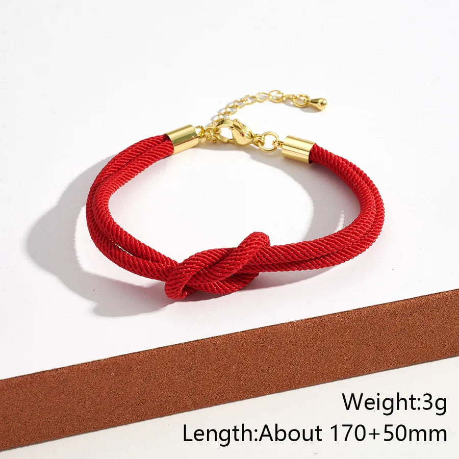 pulsera-moira-rojoescarlata-tomafrontal.jpg